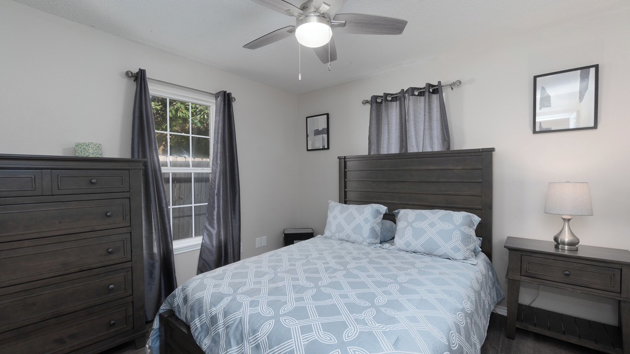 Photo of Bedroom in Brownsville