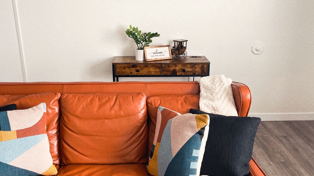 Photo of Livingroom in Nut Tree