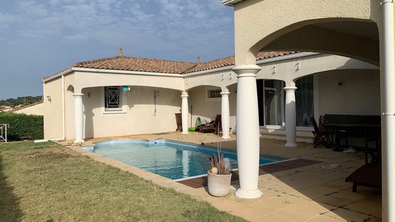 Photo of Outdoor in Creissan