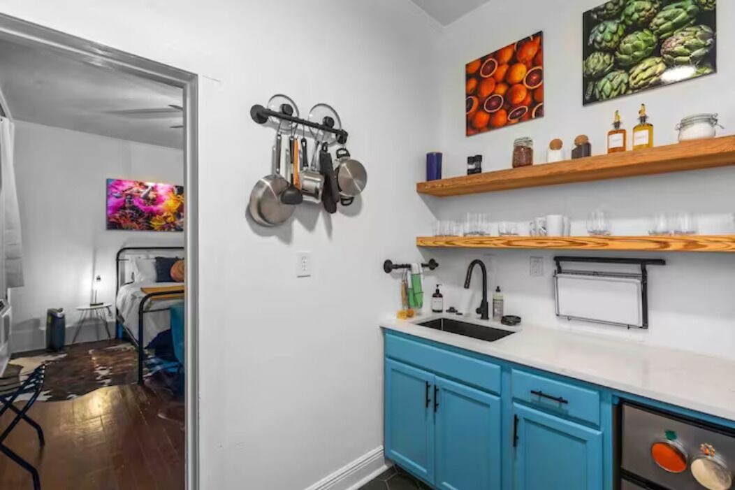 Photo of Kitchen in Spanish Town Historic District