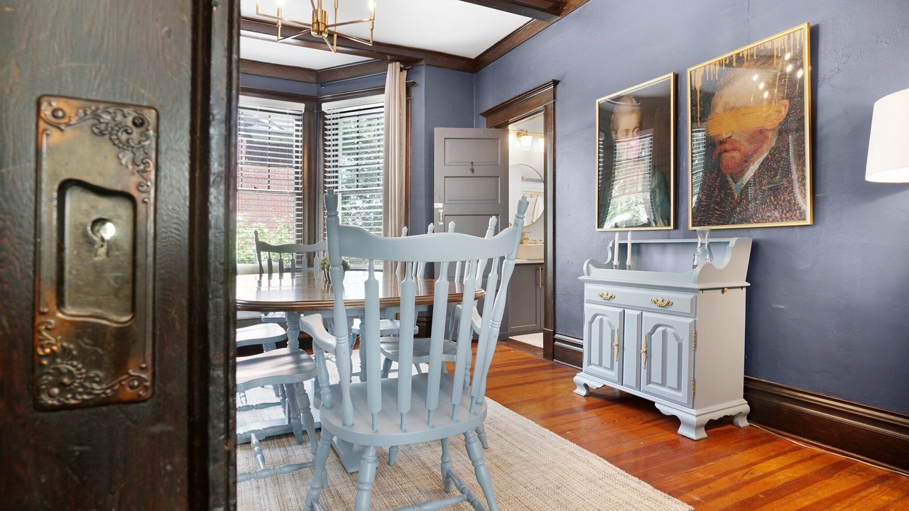 Photo of Others in St. Charles Historic District