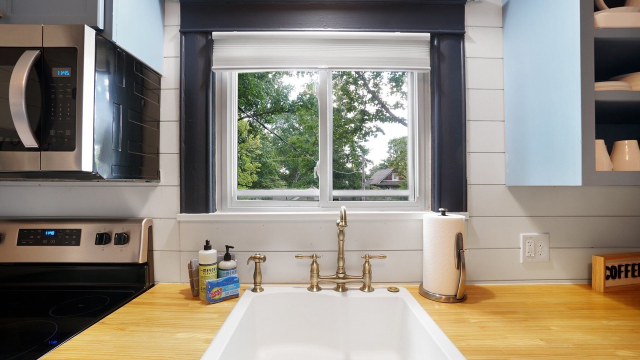 Photo of Kitchen in St. Charles Historic District