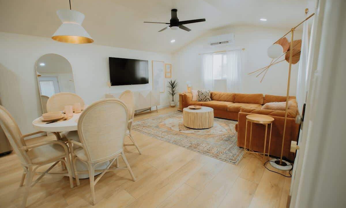 Photo of Livingroom in Albuquerque