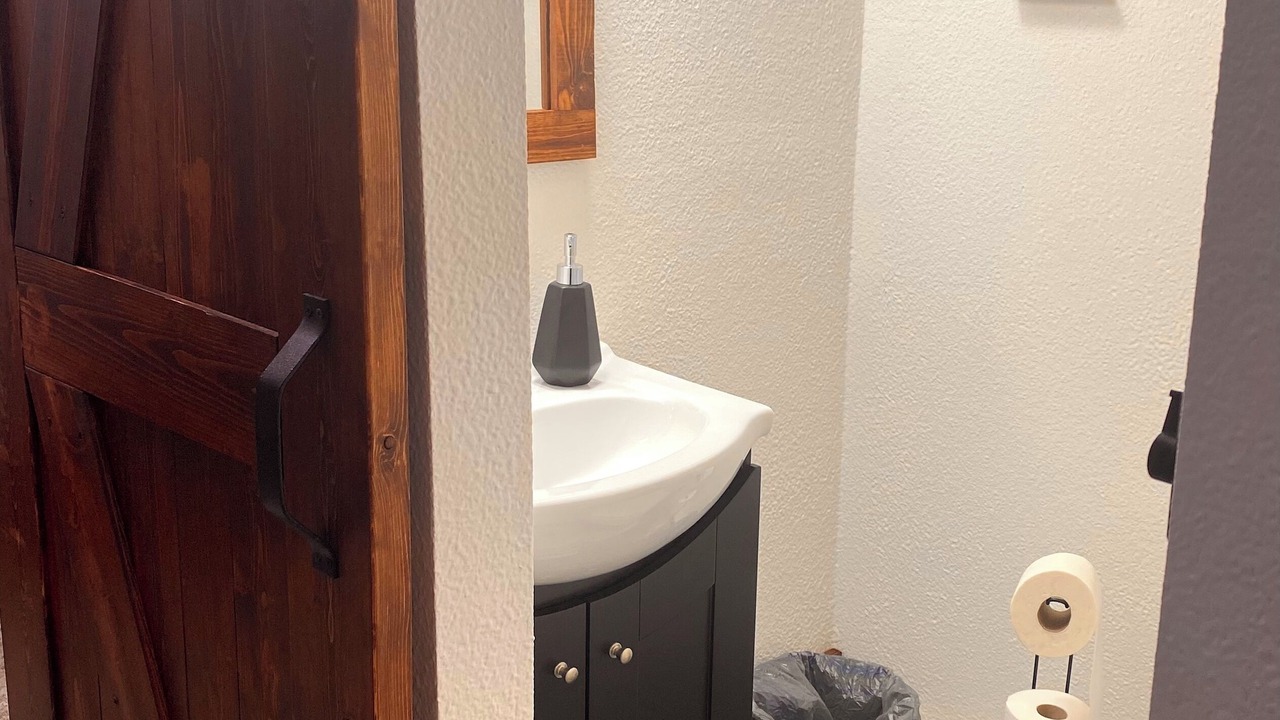 Photo of Bathroom in Quecreek