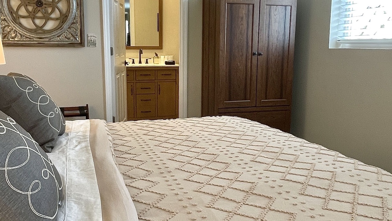 Photo of Bedroom in Graysville