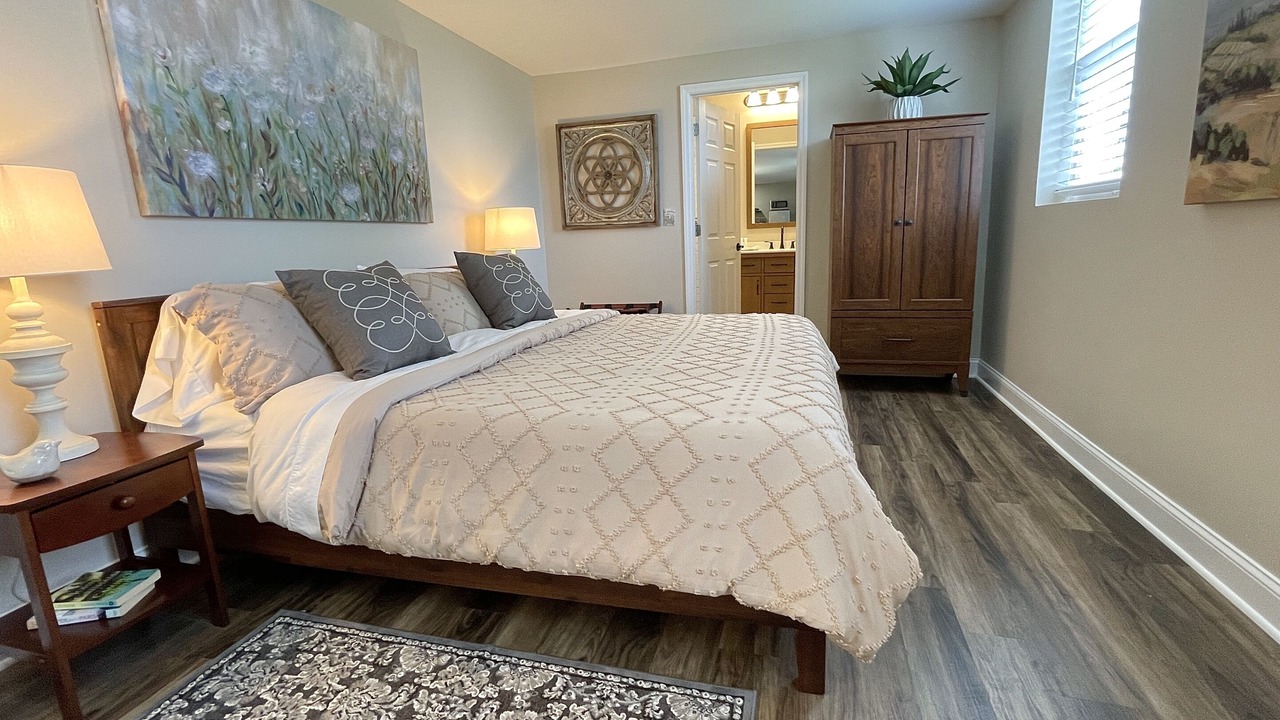 Photo of Bedroom in Graysville