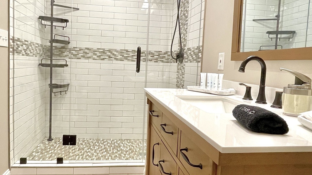 Photo of Bathroom in Graysville