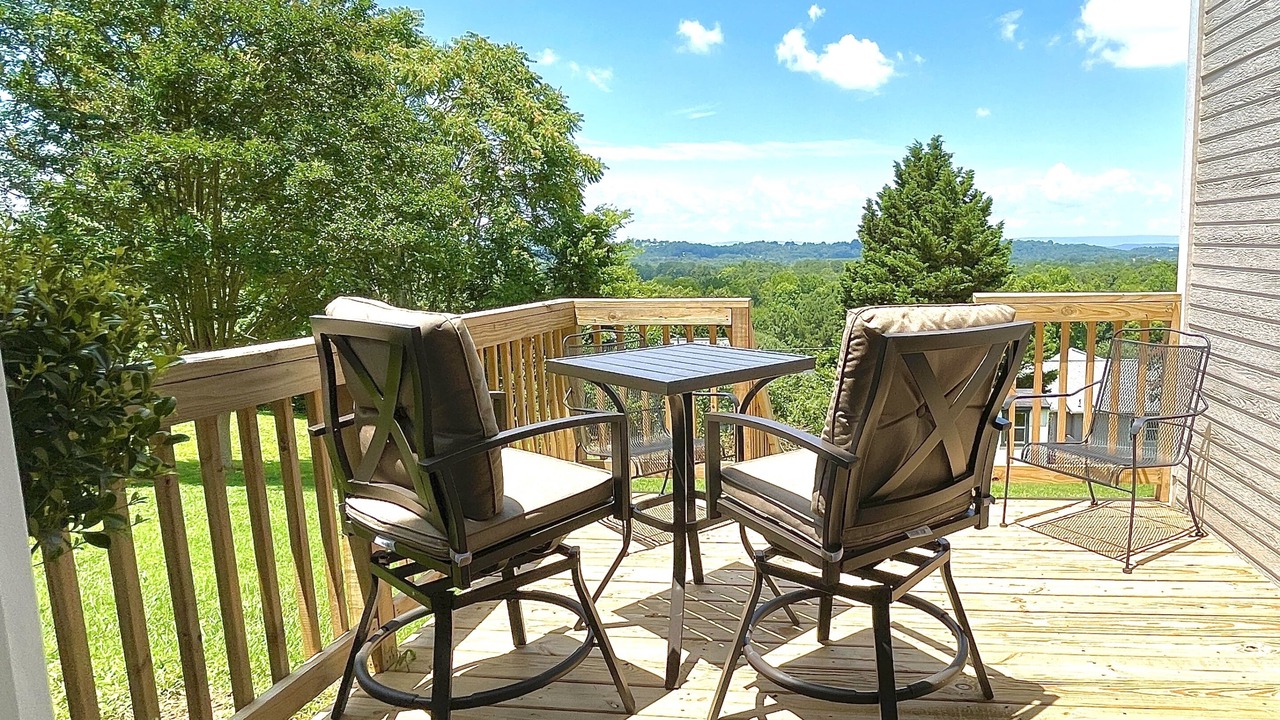 Photo of Outdoor in Graysville