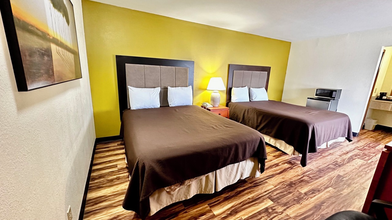 Photo of Bedroom in Iola