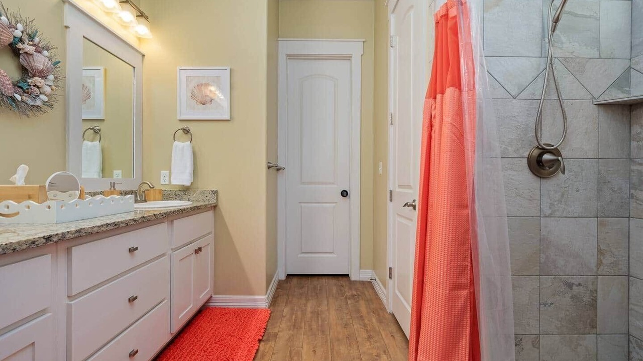 Photo of Bathroom in Sailhouse