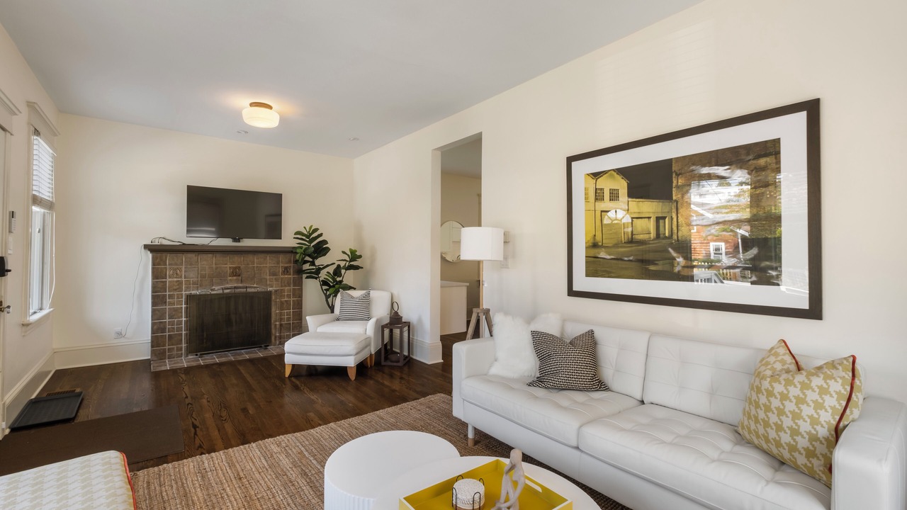 Photo of Livingroom in Washington Park