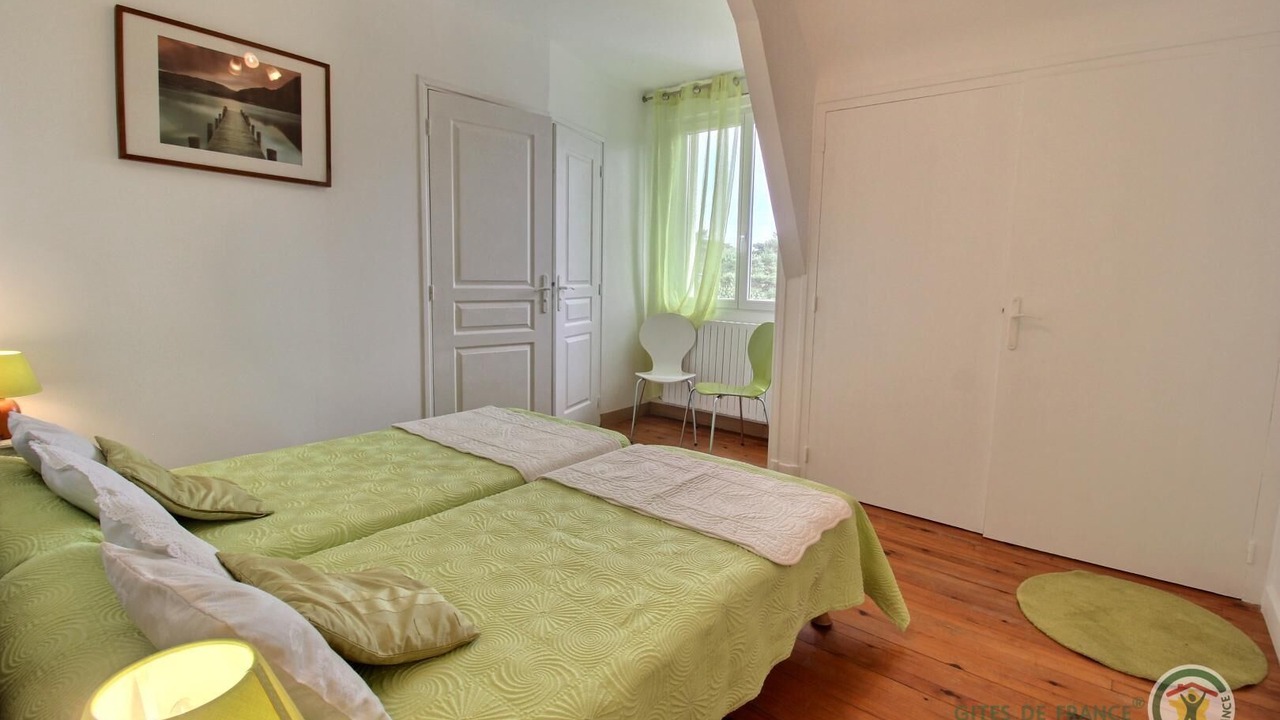 Photo of Bedroom in Sables-d'Or-les-Pins