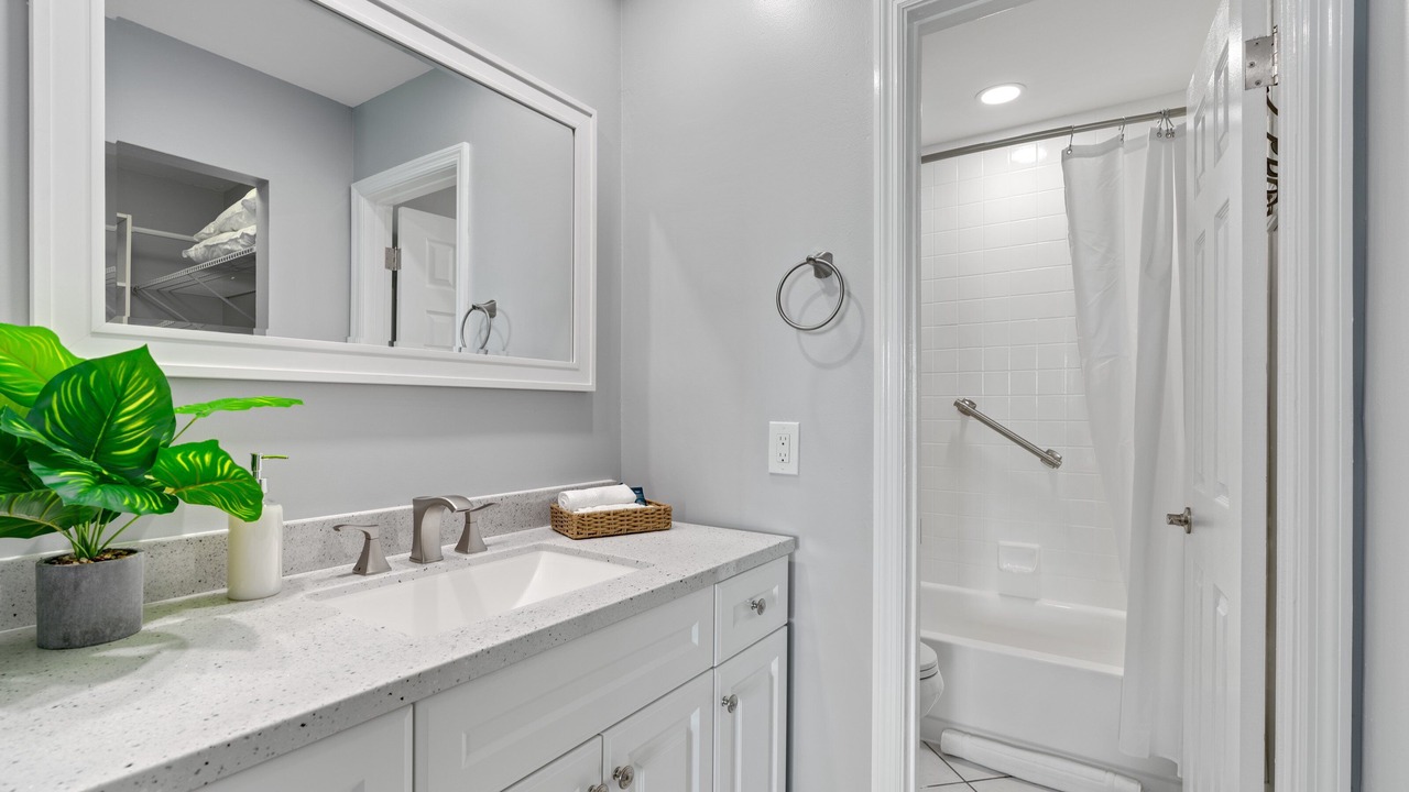 Photo of Bathroom in East Boca Raton