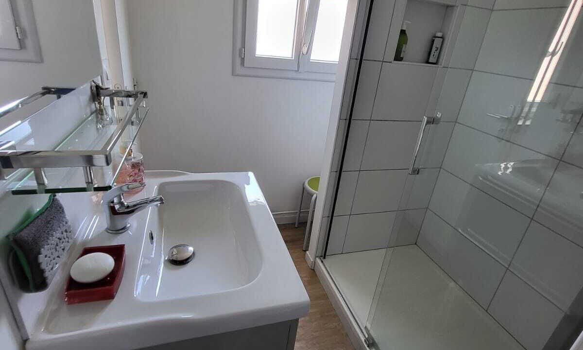 Photo of Bathroom in Sommery