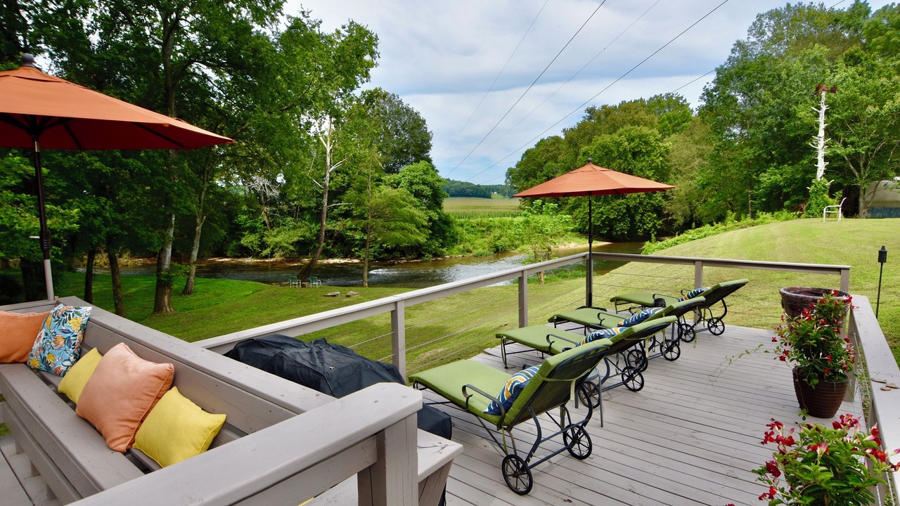 Photo of Outdoor in Westpoint