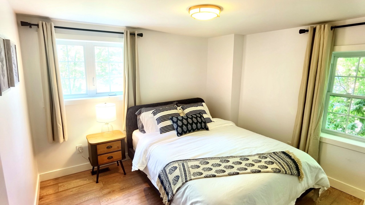 Photo of Bedroom in Lac-Brome