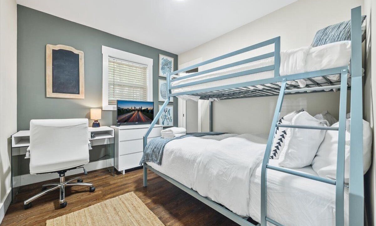 Photo of Bedroom in Belvedere Park