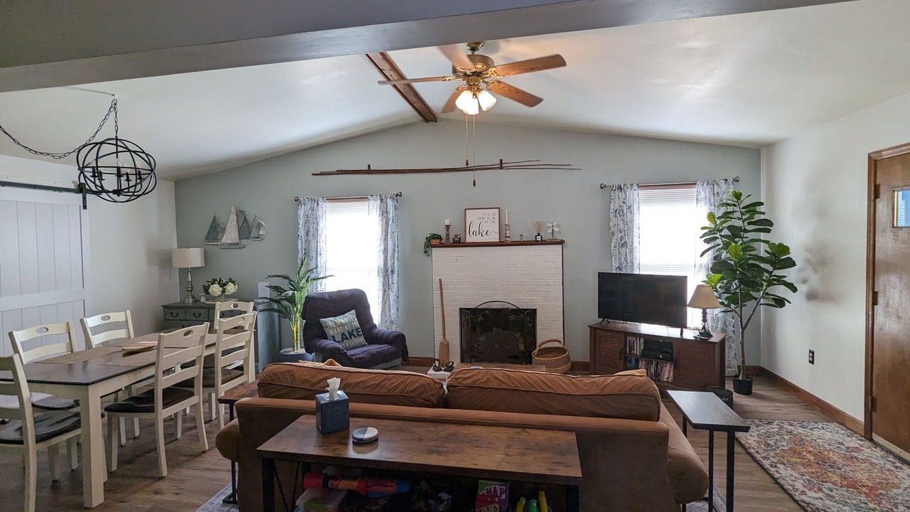 Photo of Livingroom in Wise