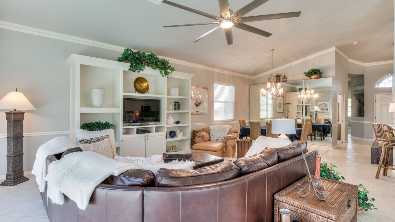 Photo of Livingroom in Stoneybrook
