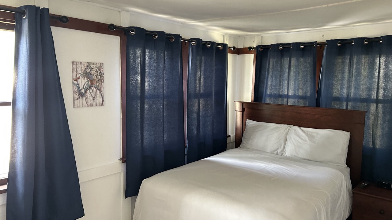 Photo of Bedroom in West Des Moines