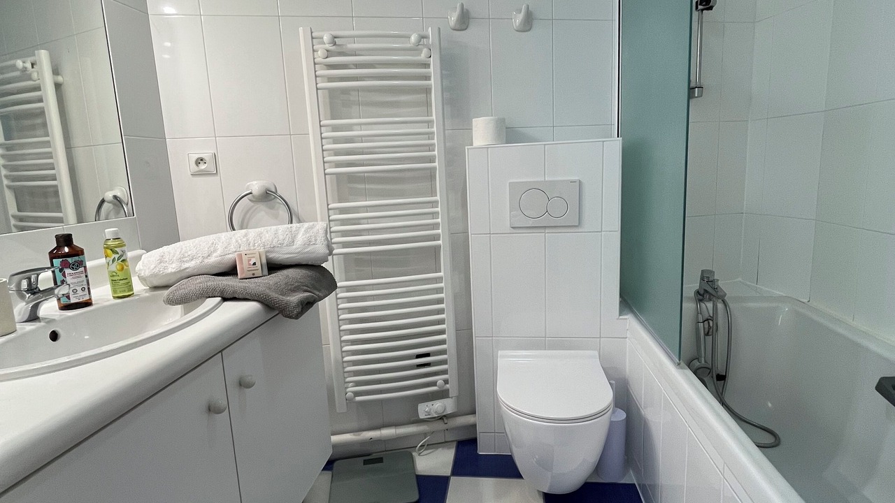 Photo of Bathroom in Centre Ville