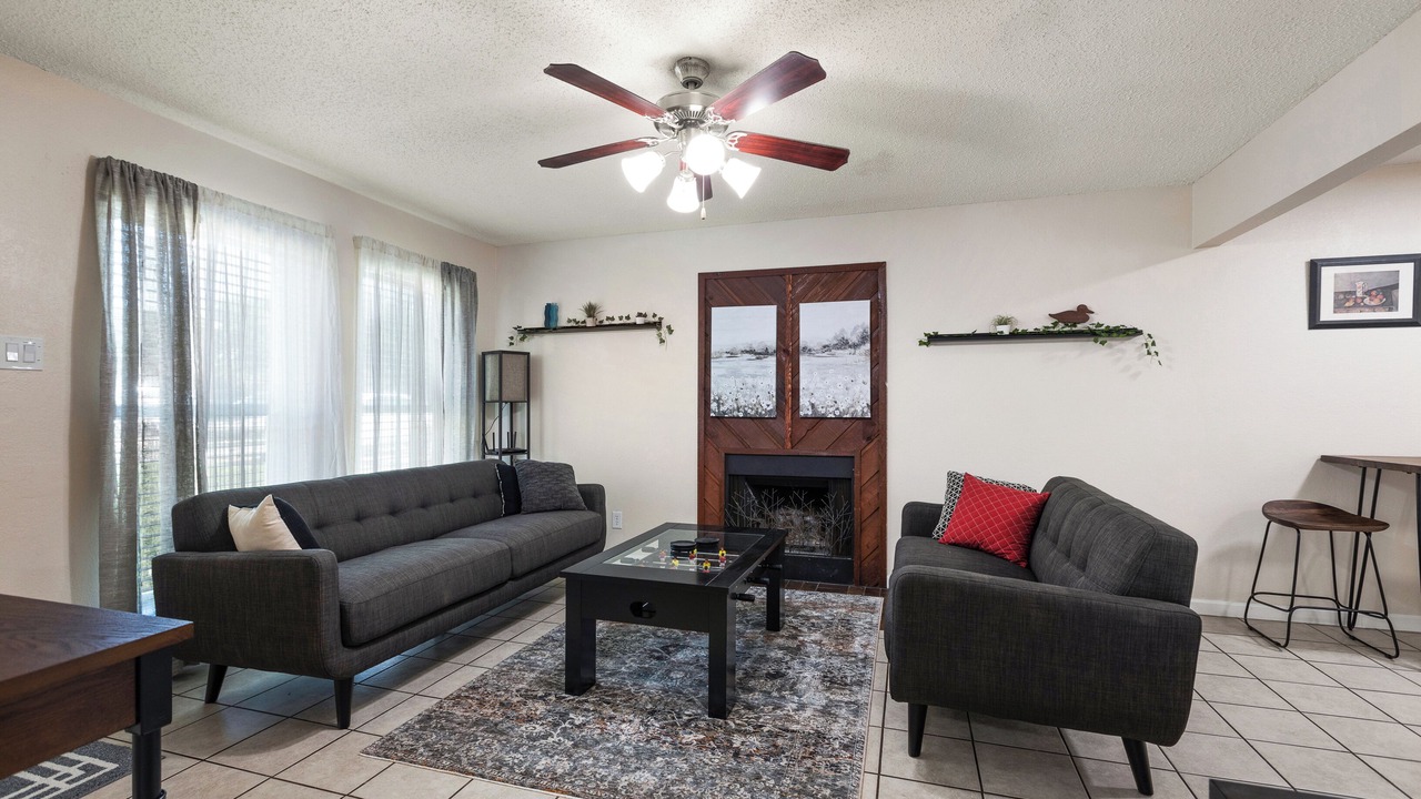 Photo of Livingroom in Midlothian