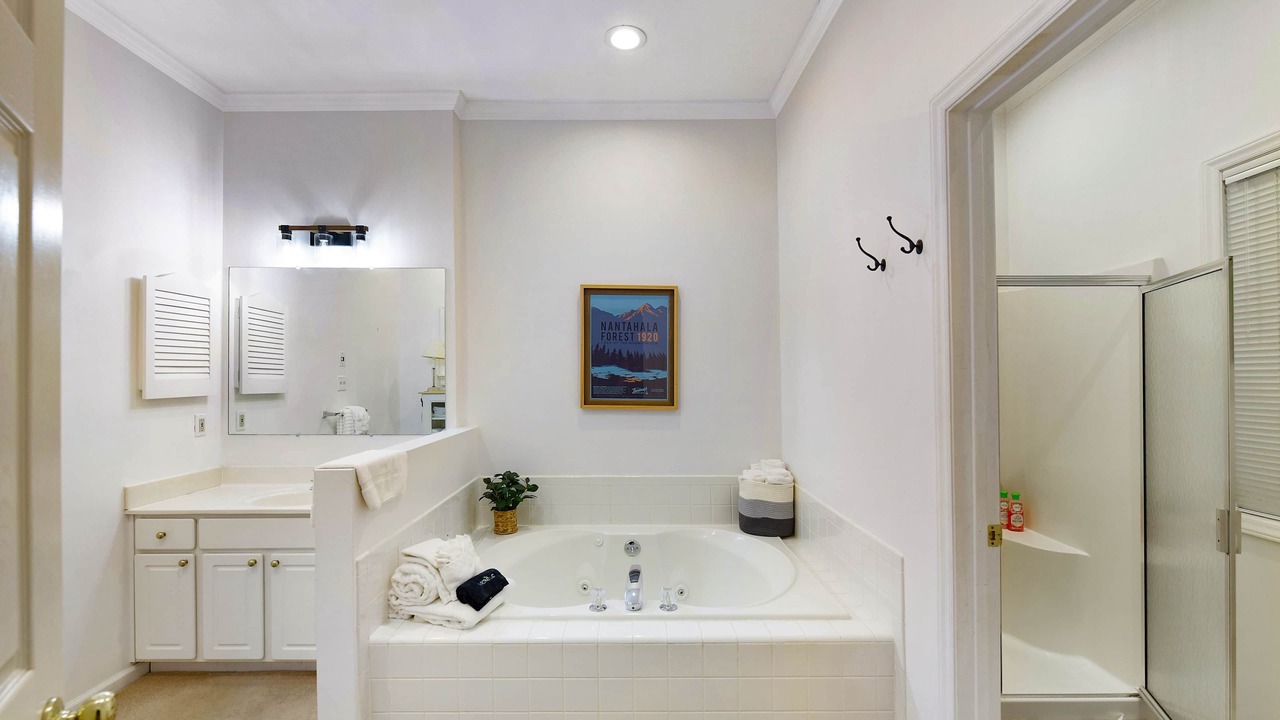 Photo of Bathroom in Sapphire