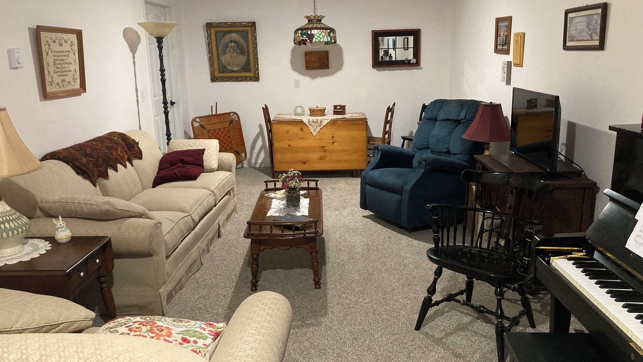 Photo of Livingroom in Bodines