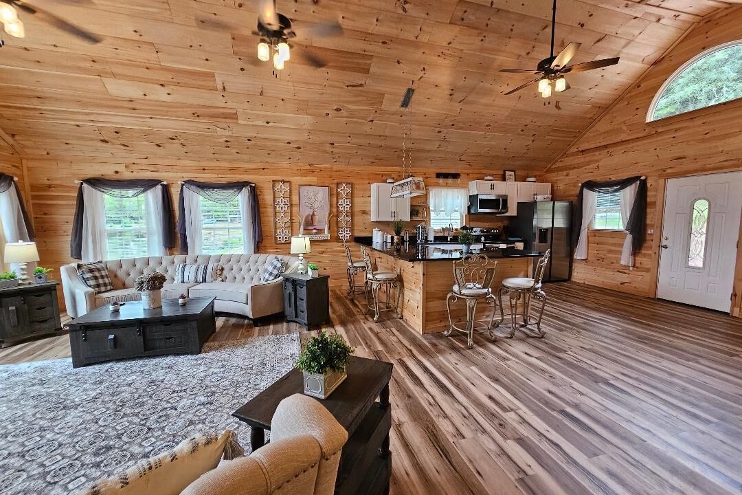 Photo of Livingroom in Tunnel Hill