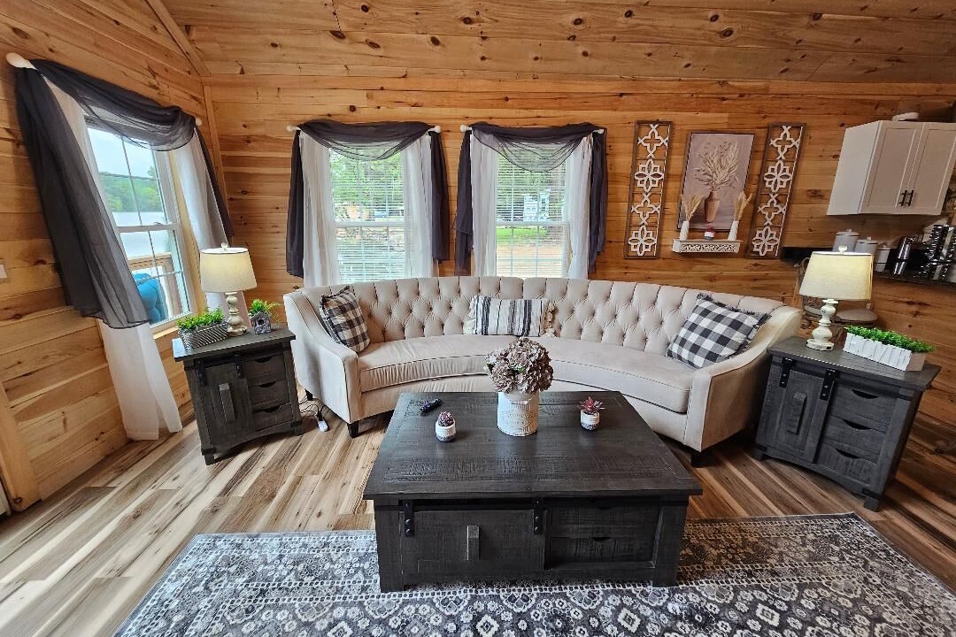 Photo of Livingroom in Tunnel Hill