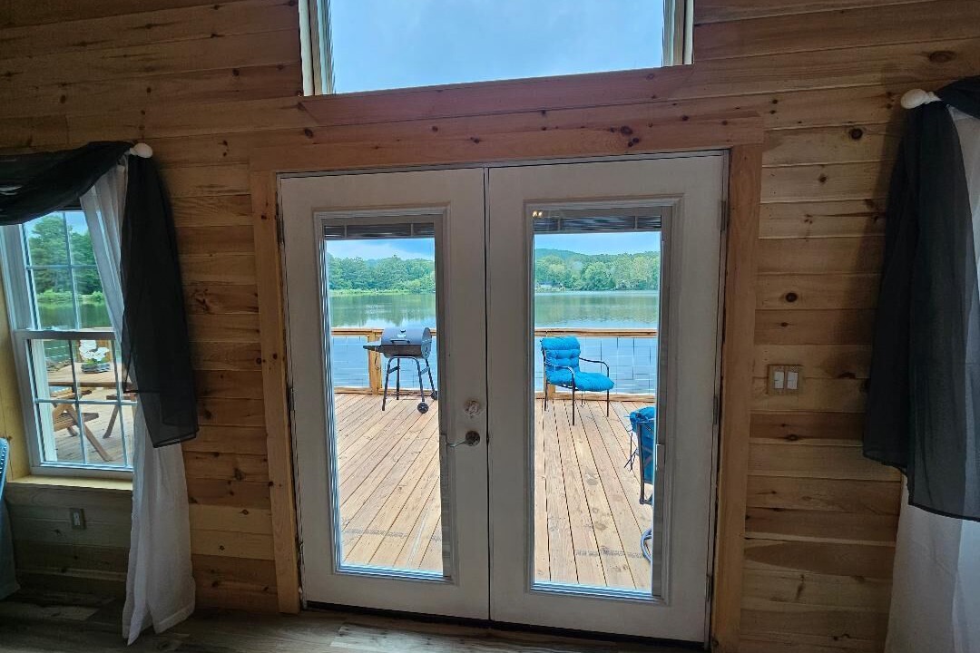 Photo of Others in Tunnel Hill