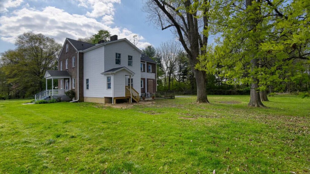 Photo of Outdoor in Perryville