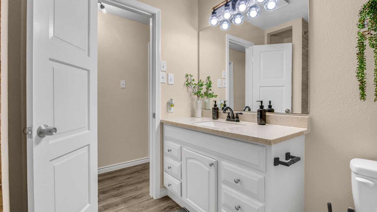 Photo of Bathroom in Dickinson