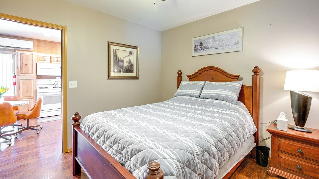 Photo of Bedroom in Murphysboro