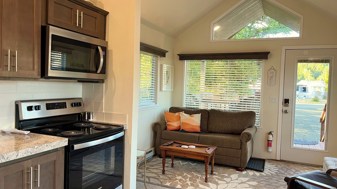 Photo of Bedroom in Lakeside