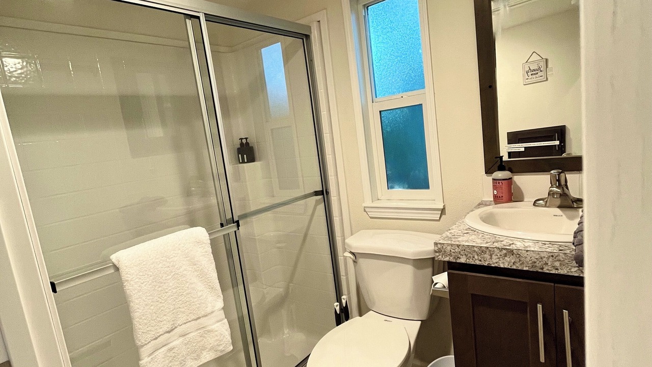 Photo of Bathroom in Lakeside
