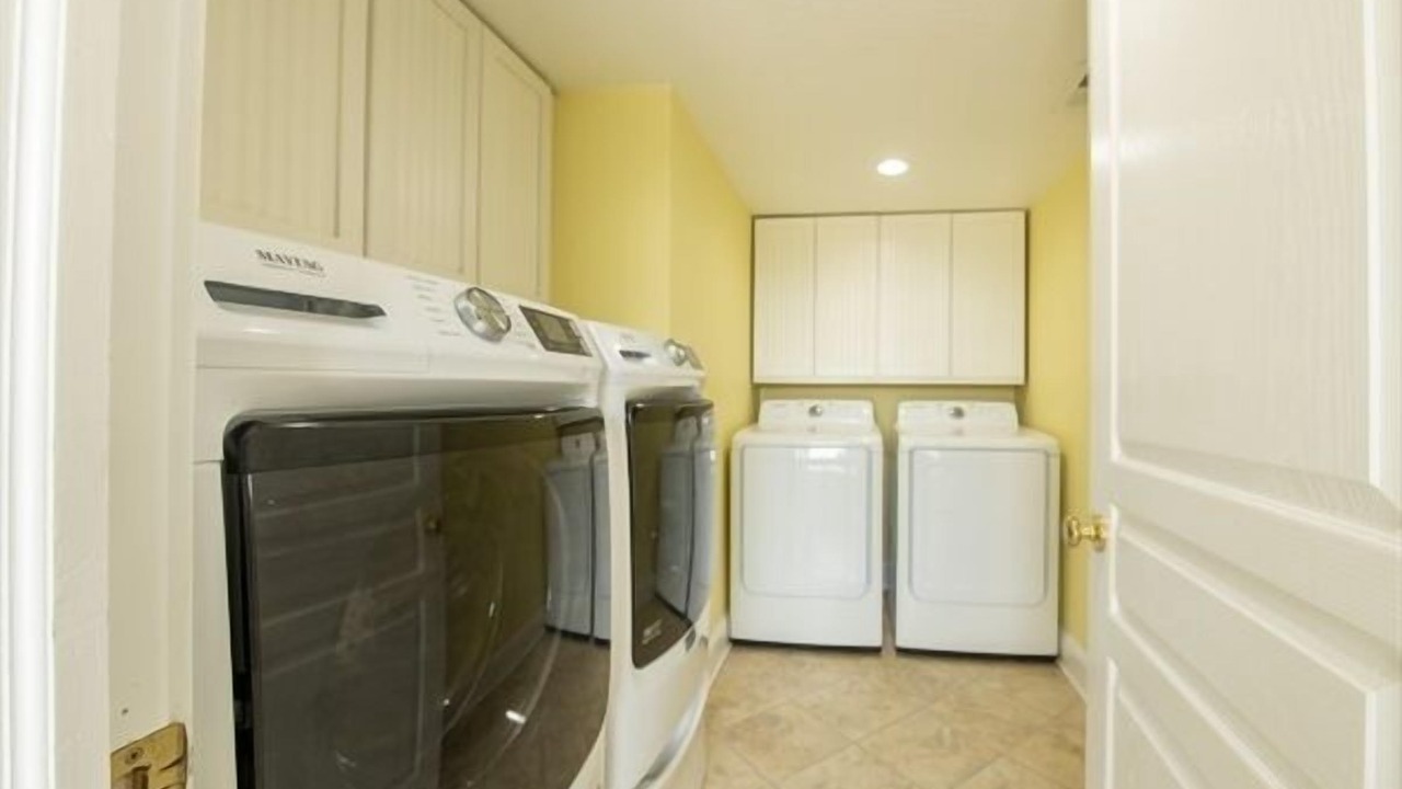 Photo of Bedroom in Corolla
