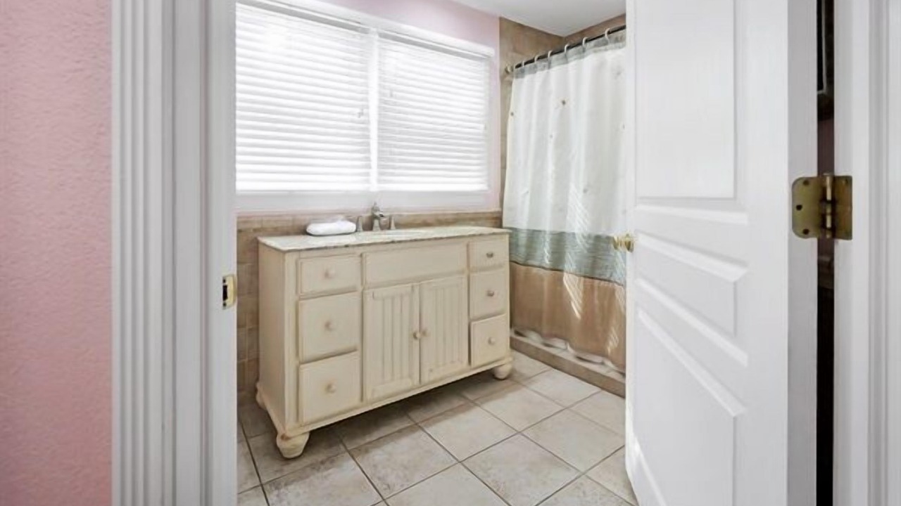 Photo of Bathroom in Corolla