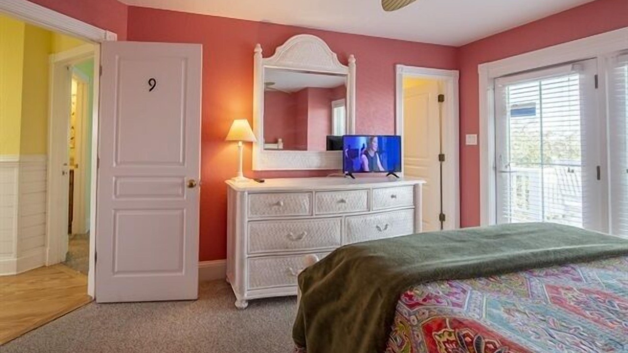 Photo of Bedroom in Corolla
