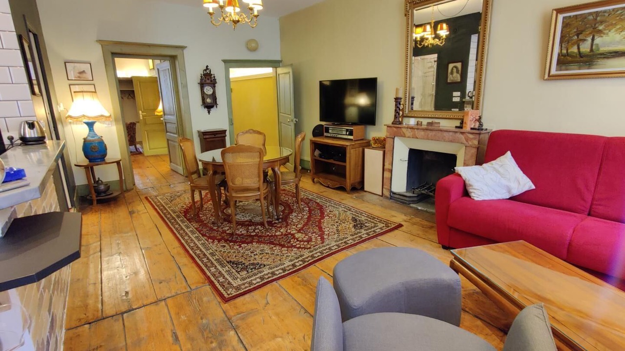 Photo of Livingroom in Albertville
