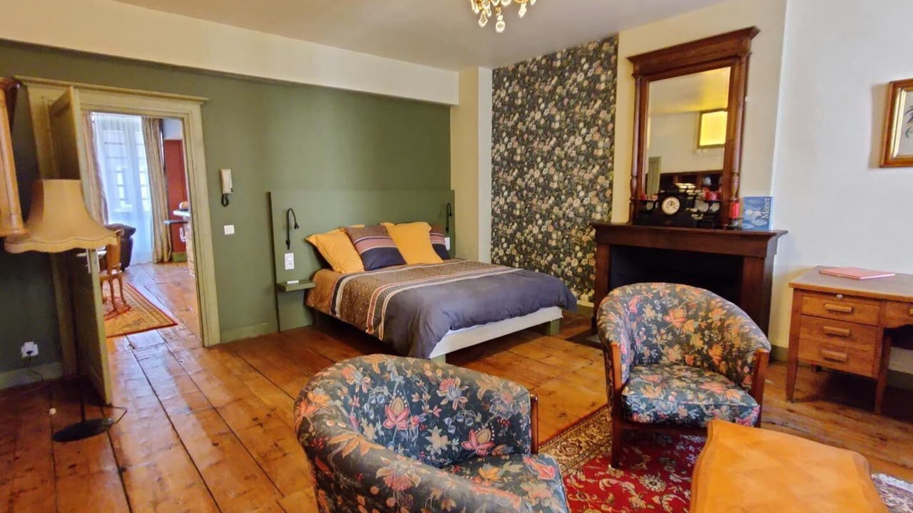 Photo of Bedroom in Albertville