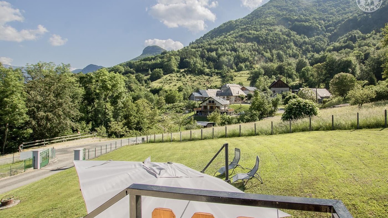 Photo of Patio Balcony in La Thuile