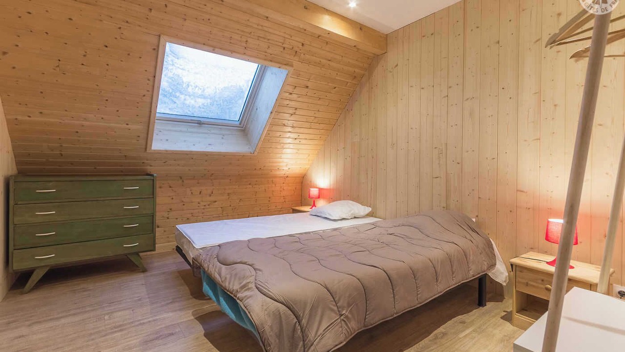 Photo of Bedroom in Montricher-Albanne