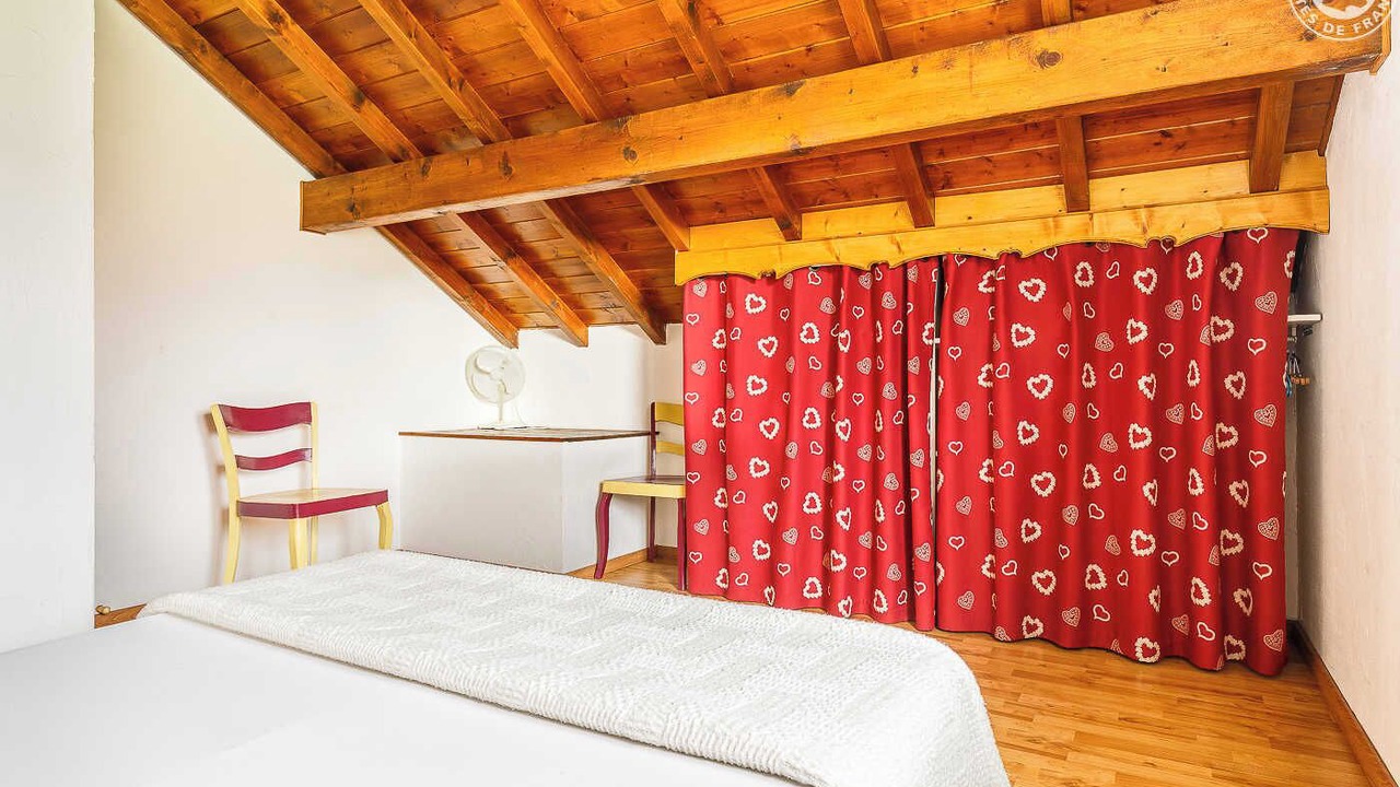 Photo of Bedroom in Epersy