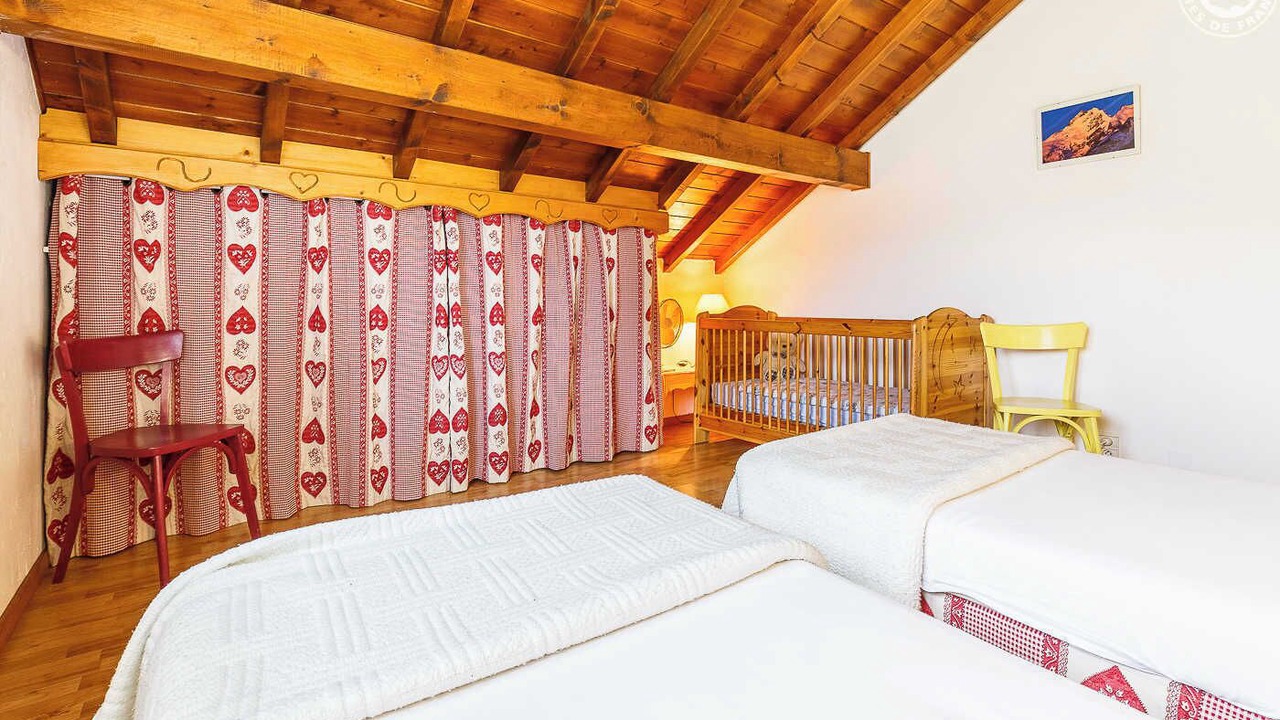 Photo of Bedroom in Epersy