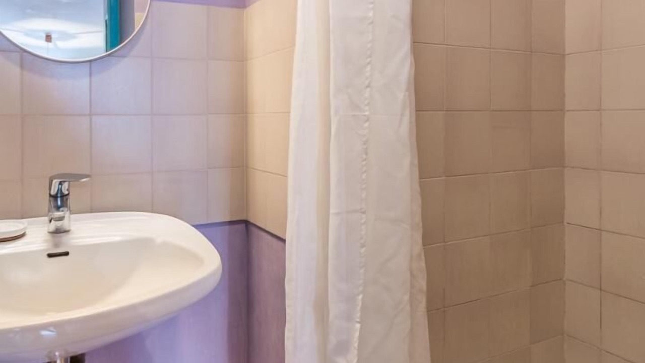 Photo of Bathroom in Beaufort