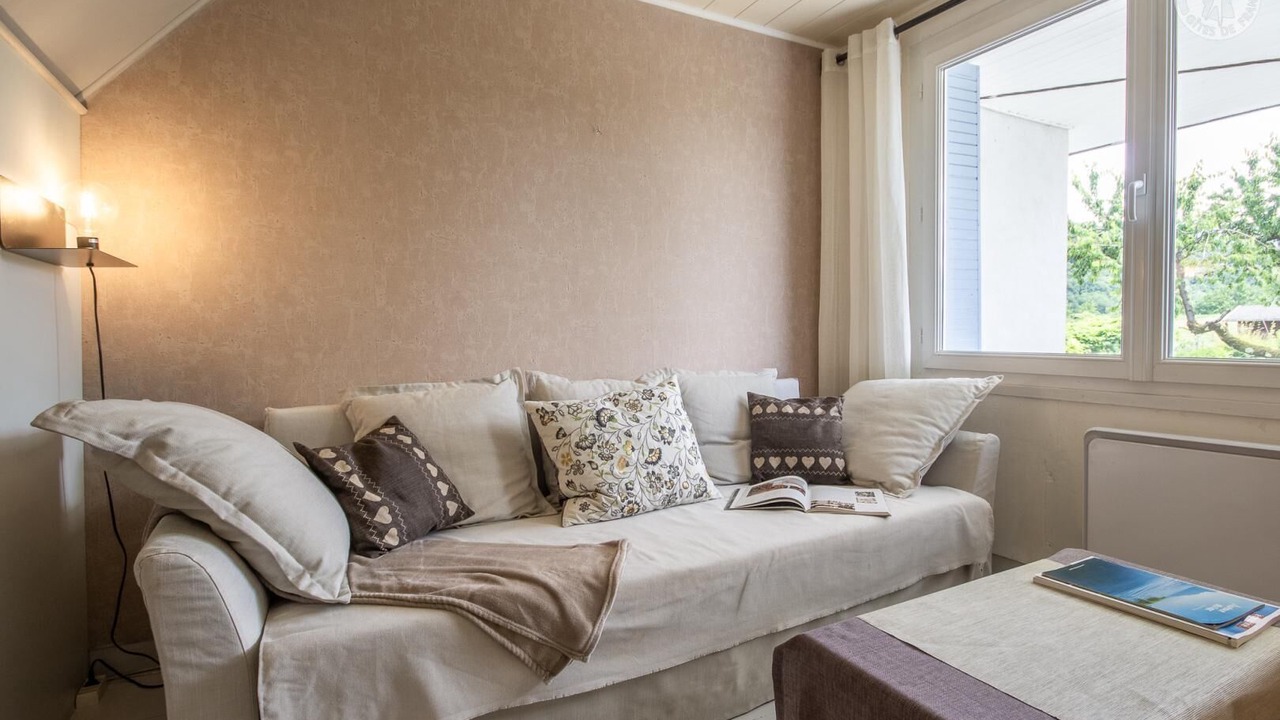 Photo of Livingroom in Brison-Saint-Innocent