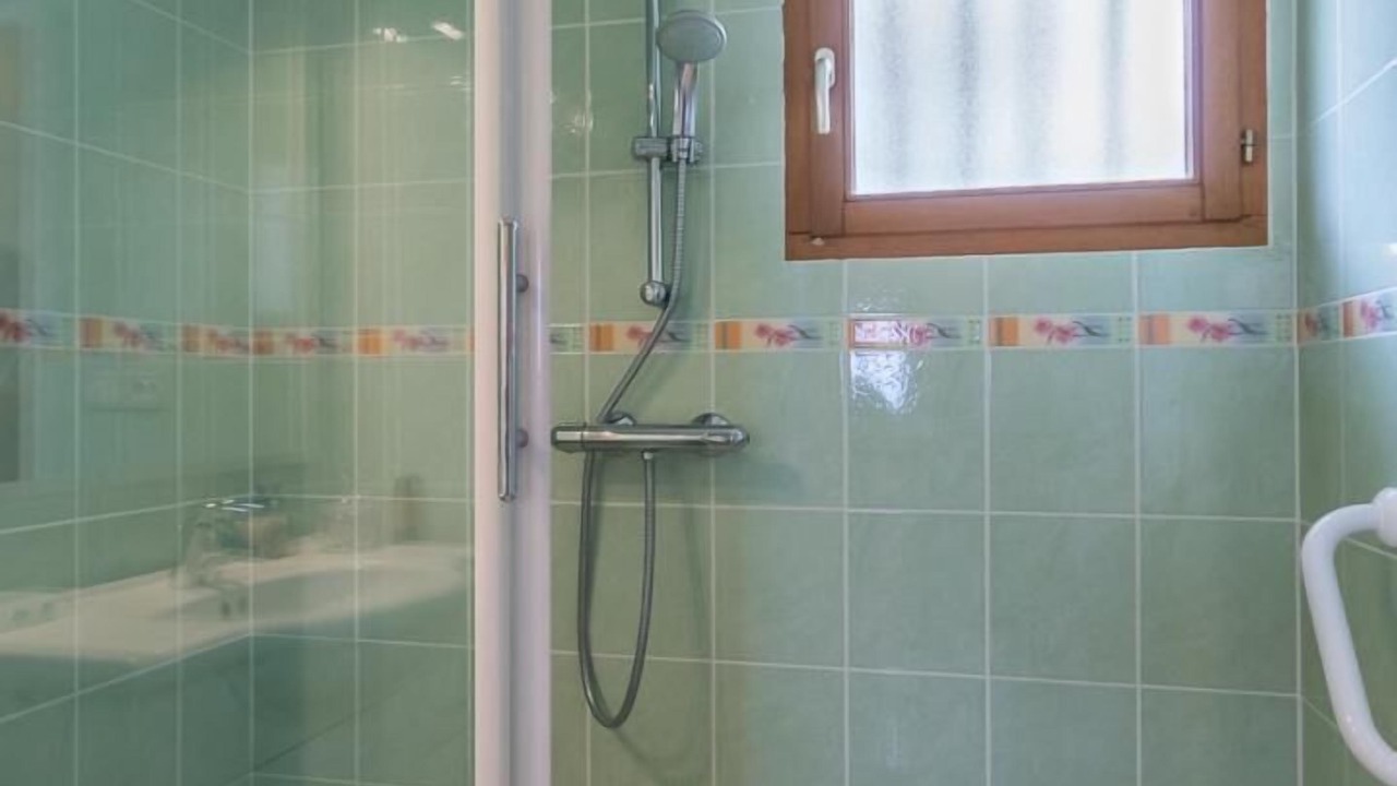 Photo of Bathroom in Cruet