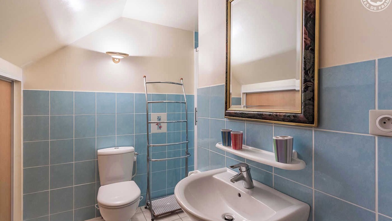 Photo of Bathroom in Cruet