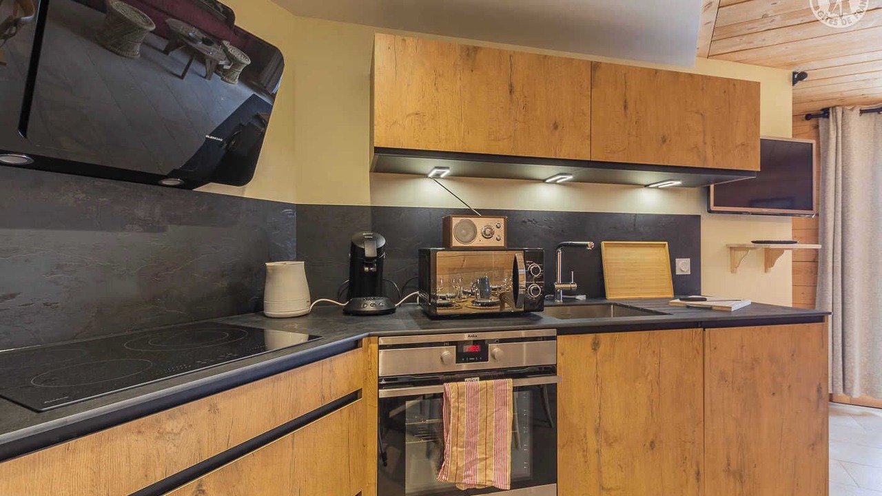 Photo of Kitchen in Lanslevillard